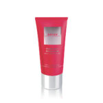 <p>Crema mani al Cranberry 30 ml<br>Crema per le mani al mirtillo rosso con estratto di mirtillo e urea