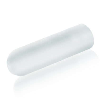 si adatta perfettamente al contorno del piede ed evita qualsiasi sensazione di corpo estraneo. Gli oli minerali finemente distribuiti (olio di paraffina) proteggono la pelle dalla disidratazione