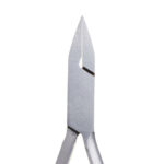 Taglio 13 mmTronchese in acciaio inox autoclavabile.Dotato di molla singola.Pulizia e Sterilizzazione: 	Pulire accuratamente le tronchesi.Se si utilizzano detergenti specifici