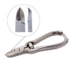 Taglio concavo 18 mmTronchese in acciaio inox autoclavabile.Dotato di molla singola.Pulizia e Sterilizzazione: 	Pulire accuratamente le tronchesi.Se si utilizzano detergenti specifici