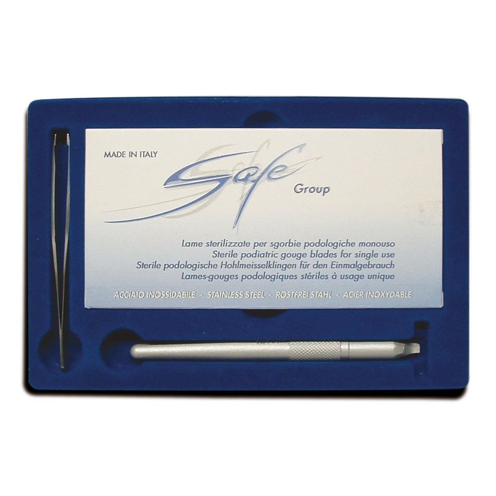 KIT SAFE MISURA 0-1 Kit Manico Safe - 0 - 1122 PezziLame sterilizzate monouso per la rimozione superficiale delle ipercheratosi cutanee del piede e della mano.Kit composto da: 1 x manico in alluminio; 1 x pinzetta per lama; 45 lame safe misura 0; 40 lame safe misura 0.5; 35 lame safe misura 1.Specifiche tecnicheMateriale manico: alluminioMateriale lame: acciaioQuantità: 122 pezziContenuto156017 - Kit