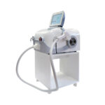 Carrello per apparecchiature50 x 40 x 51 cmCarrello per apparecchiature.Ideale per Laser Diodo P-808S (cod. 250215D).Dotato di: 	colore bianco; 	ruote piroettanti; 	peso 10 Kg; 	dimensioni Lung. 500 x Larg. 400 x H. 510 mmSpecifiche tecnicheColore: biancoPeso: 10 KgDimensioni: Lung. 500 x Larg. 400 x H. 510 mmContenuto1 x 250523 (Carrello)