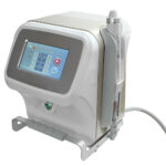 <p><strong>Mexo - Mesoterapia<br /></strong><em>Trattamento viso/corpo<br /></em><br /> La Mesoporazione agisce attraverso l&rsquo;emissione di impulsi che aprono piccoli canali nel derma veicolando in profondit&agrave; i principi attivi dei cosmetici utilizzati e creando una riduzione dei tessuti per il reintegro di nuovo collagene e di elastina. Sinergia di caldo e freddo per il continuo mantenimento del trofismo e l&rsquo;inserimento di nuovi antiossidanti.<br /> Dotato di un manipolo con relativo supporto e display Touch Screen.</p><p><strong>Effetti e caratteristiche:</strong></p><ul><li>Effetto lifting</li><li>Riduzione rughe</li><li>Effetto rassodante</li><li>Riduzione del tessuto adiposo</li><li>Trattamento antiage: riduce le rughe e le linee di espressione</li></ul><p><strong>Specifiche tecniche:</strong></p><ul><li>Potenza assorbita: 100 W</li><li>Corrente elettroporatore: 200 uA</li><li>Radiofrequenza: 1 Mhz</li><li>Dimensioni: 340 x 340 x 410 (h) mm</li><li>Peso: 11 Kg</li></ul><p><strong>Contenuto:</strong><em><br /> </em>1 x 252031 (Mexo)</p><p>&nbsp;</p><p><br /> <strong>DISPONIBILE CON FORME DI NOLEGGIO A RISCATTO</strong><br /><strong> PER INFO CONTATTARE IL NOSTRO INCARICATO DI ZONA</strong></p>