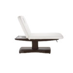 telecomando e portarotolo. Un unico motore elettrico consente di regolare l'altezza del lettino. Inclinazione manuale dello schienale (fino a 70&deg;)  Specifiche tecniche:Dimensioni: Lung. 1990 x Larg. 740 x H. 655/905 mmPeso: 66 KgPortata: 200 KgMotori: 1Snodi: 1Inclinazione schienale: 70&deg;Dimensioni Packaging: 204