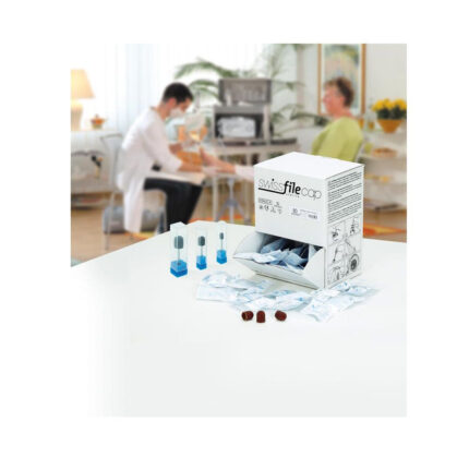 sterilizzati.Cappucci abrasivi "Swissfile" sterilizzati.Da utilizzare dopo i trattamenti con le frese.Abrasività medio-grossa.Gritt di 80.Qualità comprovata.Imballati e sterilizzati singolarmente.Disponibili in tre grandezze di diametri differenti: 	Ø 5; 	Ø 10; 	Ø 13.Per ciascuna grandezza di diametro del cappuccio vi è l'utilizzo di un mandrino con lo stesso diametro.Al momento dell'acquisto viene fornito un pratico box contenente 100 pezzi.Diametro 5 mm.Compatibilità linee ArFraser e Baehr:I cappucci ArFraser e Baehr sono compatibili con i mandrini ArFraser.I cappucci ArFraser NON sono compatibili con i mandrini Baehr.Specifiche tecnicheDiametro dei cappucci: 5 mmDa abbinare al mandrino: 34606SterilizzatiAbrasività: medio-grossaGritt: 80Imballati e sterilizzati singolarmentecontenuto1 X 34646 (box da 100 cappucci abrasivi 5mm)