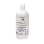 <strong>Latte lenitivo dopo cera<br /></strong><i>500 ml<br /></i><br />Emulsione semifluida:<br /><ul> 	<li>ideale per eliminare i residui di cera liposolubile;</li> 	<li>pelle lenita e rinfrescata;</li> 	<li>formato da 500 ml</li></ul><strong>Modo d'uso:<br /></strong>Applicare il prodotto massaggiando sulla zona epilata.<br /><br /><strong>Specifiche tecniche</strong><strong><br />Formato</strong>: 500 ml<br /><strong>Made in Italy<br /><br />Contenuto<br /></strong>1 x 651106 (latte dopo cera)