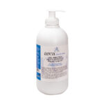 <strong>Gel Pre Cera - Frutti di Bosco<br /></strong><i>Pelle igienizzata; Assorbimento rapido<br /></i><br />Prodotto per la preparazione della pelle all'epilazione.<br />Contiene:<br /><ul> 	<li>estratti vegetali di Fragola e Lampone per un'azione idratante e protettiva;</li> 	<li>profumo di Frutti di Bosco.</li></ul>Si assorbe e asciuga velocemente e lascia la pelle:<br /><ul> 	<li>pulita;</li> 	<li>morbida;</li> 	<li>igienizzata.</li></ul><strong>Modo d'uso:<br /></strong>Stendere un sottile strato di gel e farlo assorbire completamente mediante delicati movimenti circolari.<br /><br /><strong>Specifiche tecniche</strong><strong><br />Formato</strong>: 500 ml<br /><strong>Made in Italy</strong><br /><br />Contenuto<br />1 x 651138 (gel pre cera)