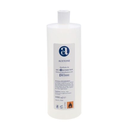 Acetone non oleoso - 1000 mlnon oleosoAcetone leva smalto non oleoso.Ideale per rimuovere lo smalto dalle unghie.Specifiche tecniche:Capienza: 1000 mlContenuto1 x 657002 (Acetone non oleoso)