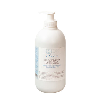 Gel detergente mani - piedi the verde - the neroCaratteristiche: prodotto per l&rsquo;igiene profonda di mani e piedi a base diEstratti vegetali di the verde e the nero. Asciuga in fretta e lascia una gradevoleProfumo di the verde.Modo d&rsquo;uso: stendere sulle mani e sui piedi una modica quantit&agrave; di prodottoE far assorbire con un leggero massaggio. Non risciacquare.