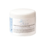 <p><strong>Crema massaggio inestetismi cellulite<br></strong><em>500 ml<br></em><br><span data-mce-fragment="1">Crema ricca di estratti vegetali utilizzata per massaggi che <span data-mce-fragment="1">favoriscono il raggiungimento del peso forma e contribuiscono ad accelerare il metabolismo.<br></span>Ideale per:<br></span></p>